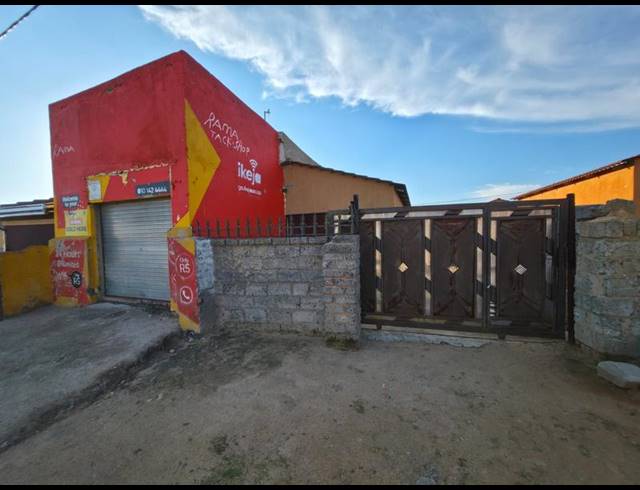 2 BEDROOM HOUSE FOR SALE IN ESSELEN PARK